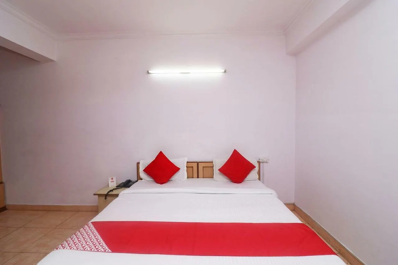 Oyo 24680 Hotel Devansh Belanganj