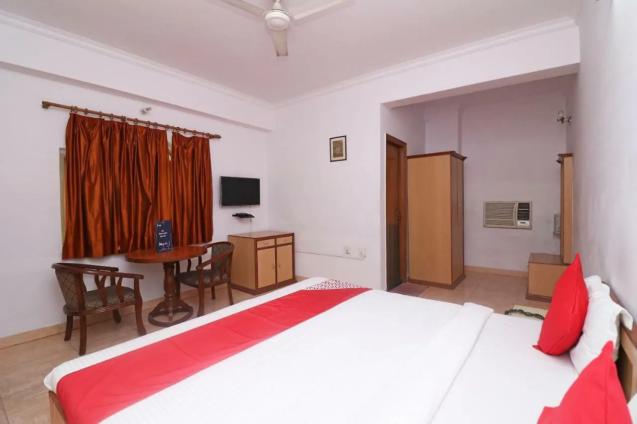 Oyo 24680 Hotel Devansh Belanganj