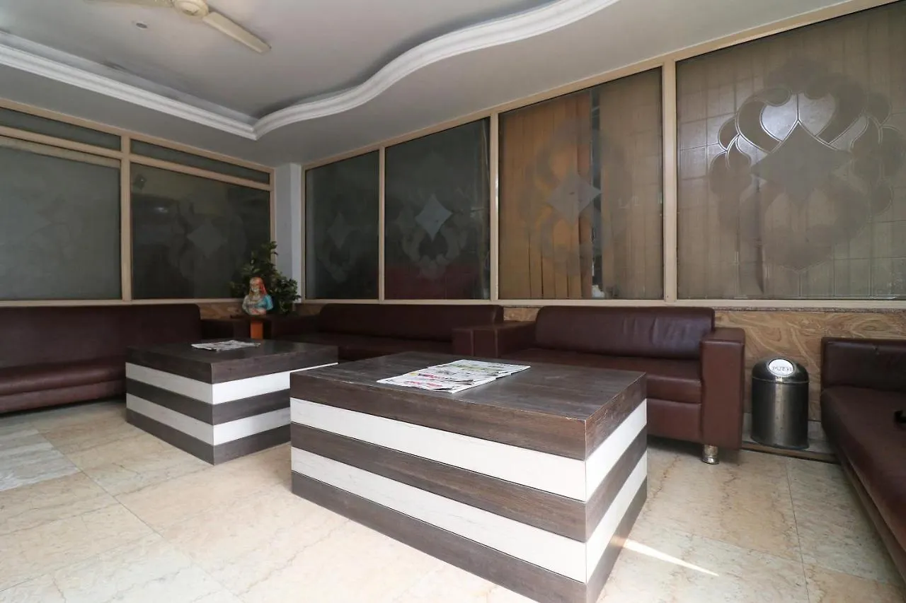 Oyo 24680 Hotel Devansh Belanganj
